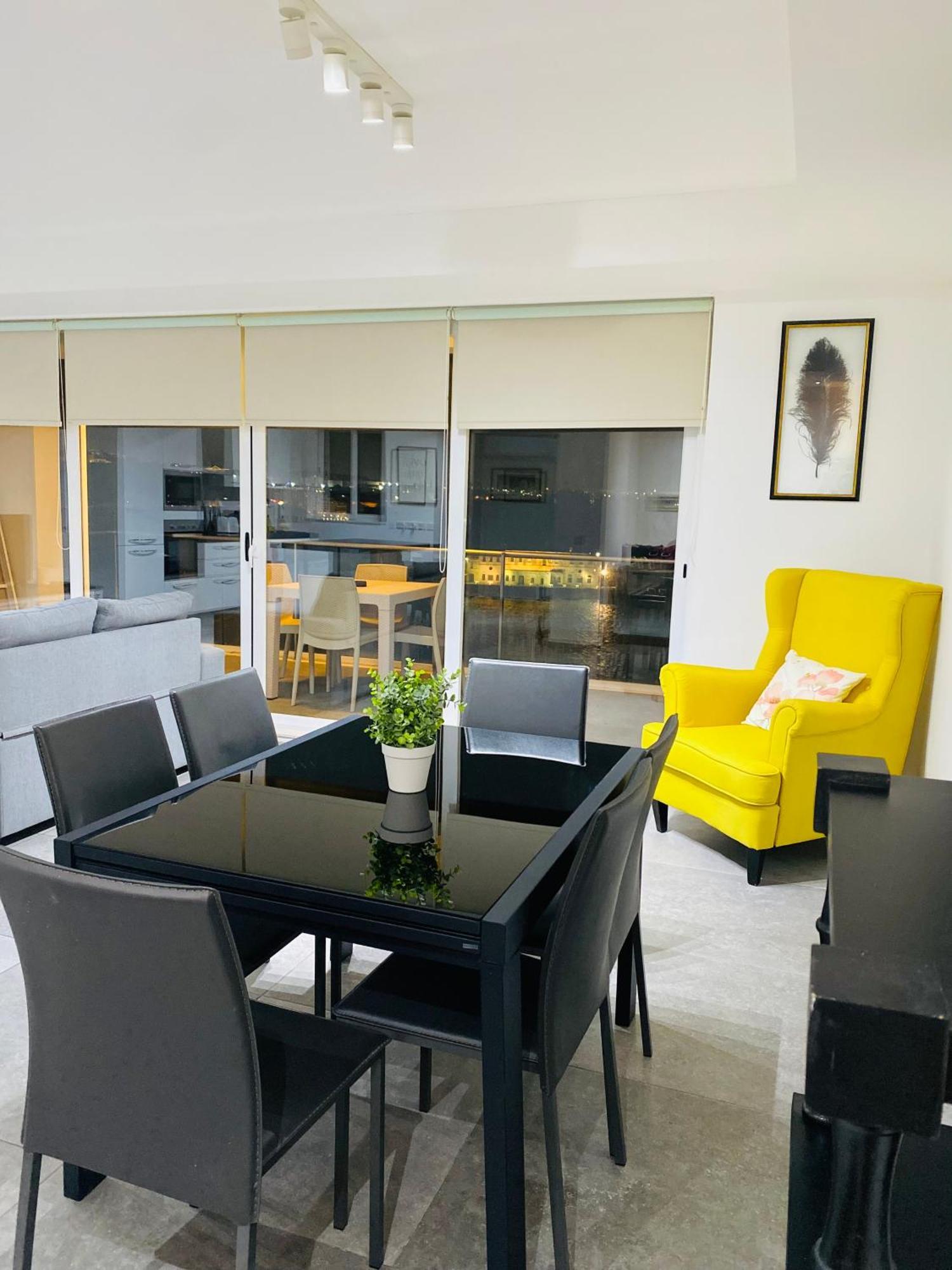 Sliema Seaview & Seafront- Apt 9, 49 Tigne Point Mansions Exterior foto
